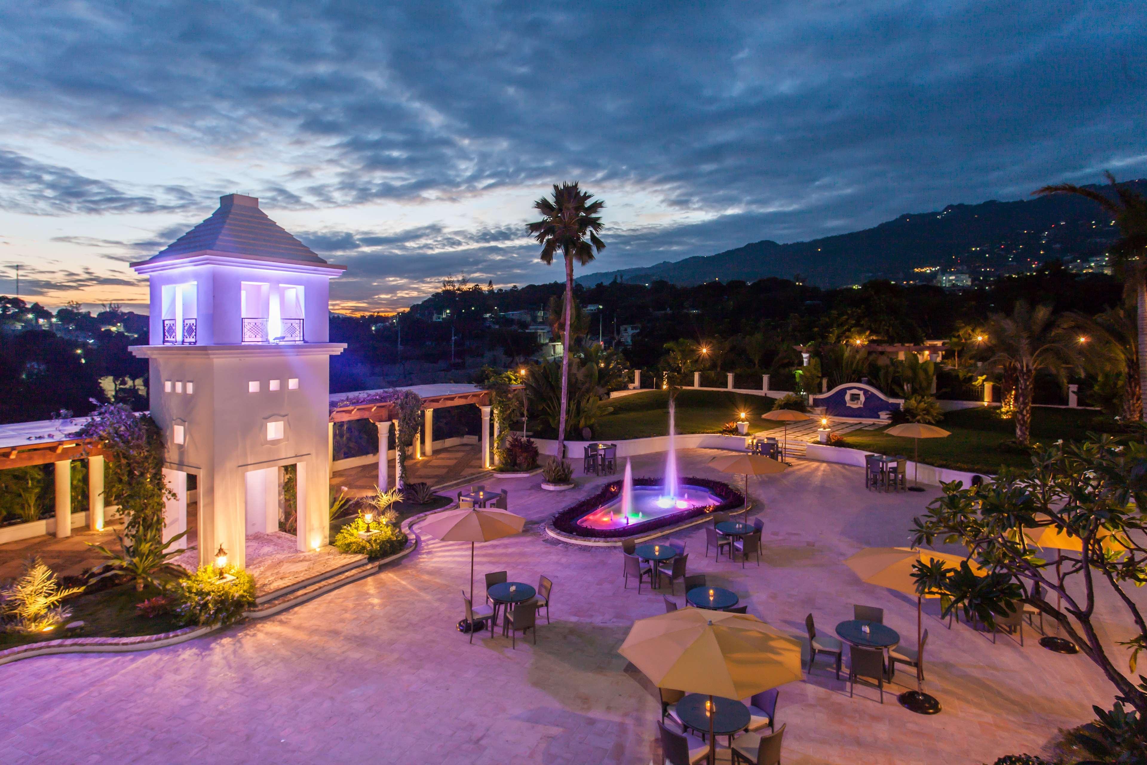 Nh Haiti El Rancho Hotel Port-au-Prince Exterior photo