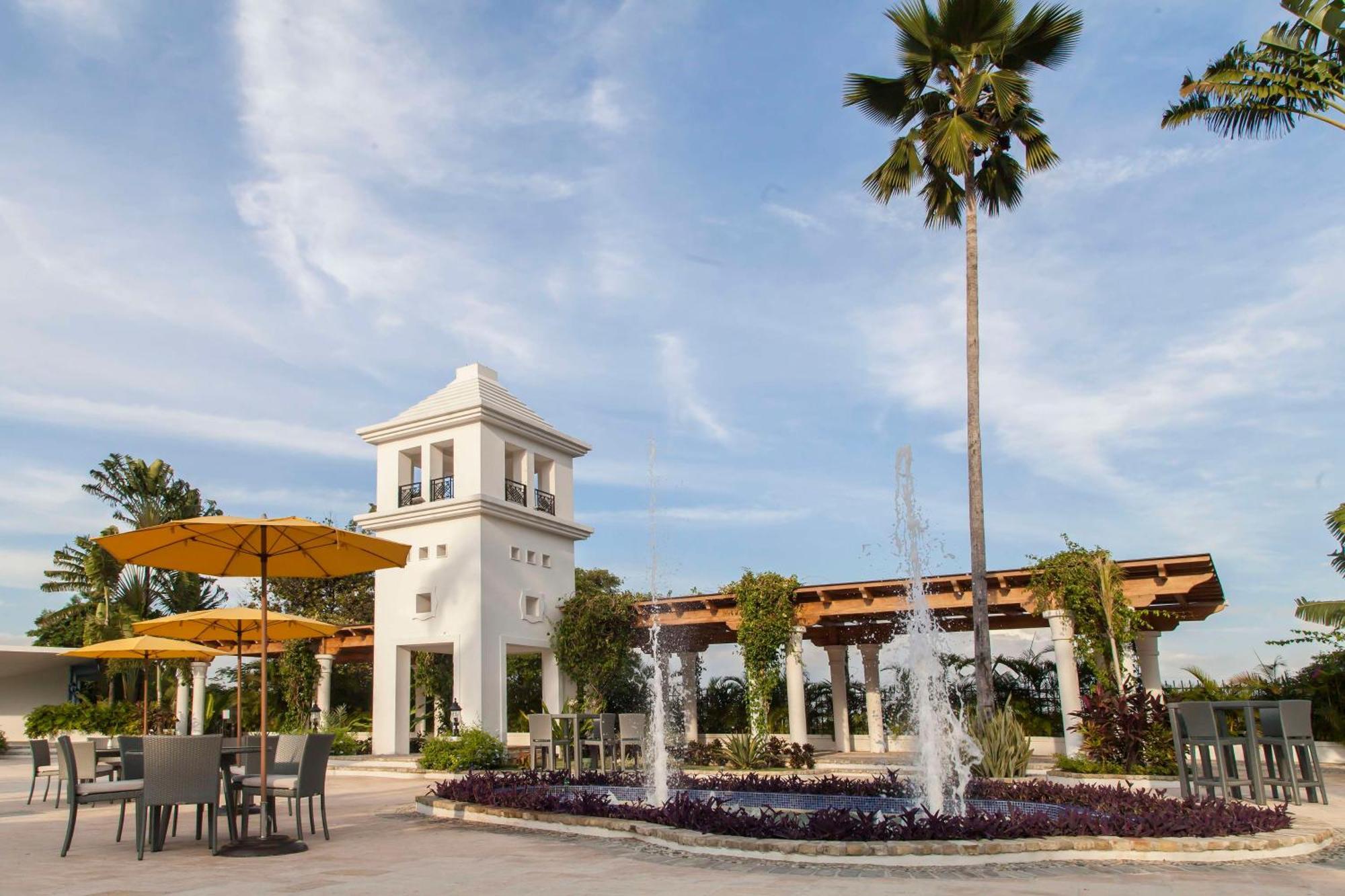 Nh Haiti El Rancho Hotel Port-au-Prince Exterior photo